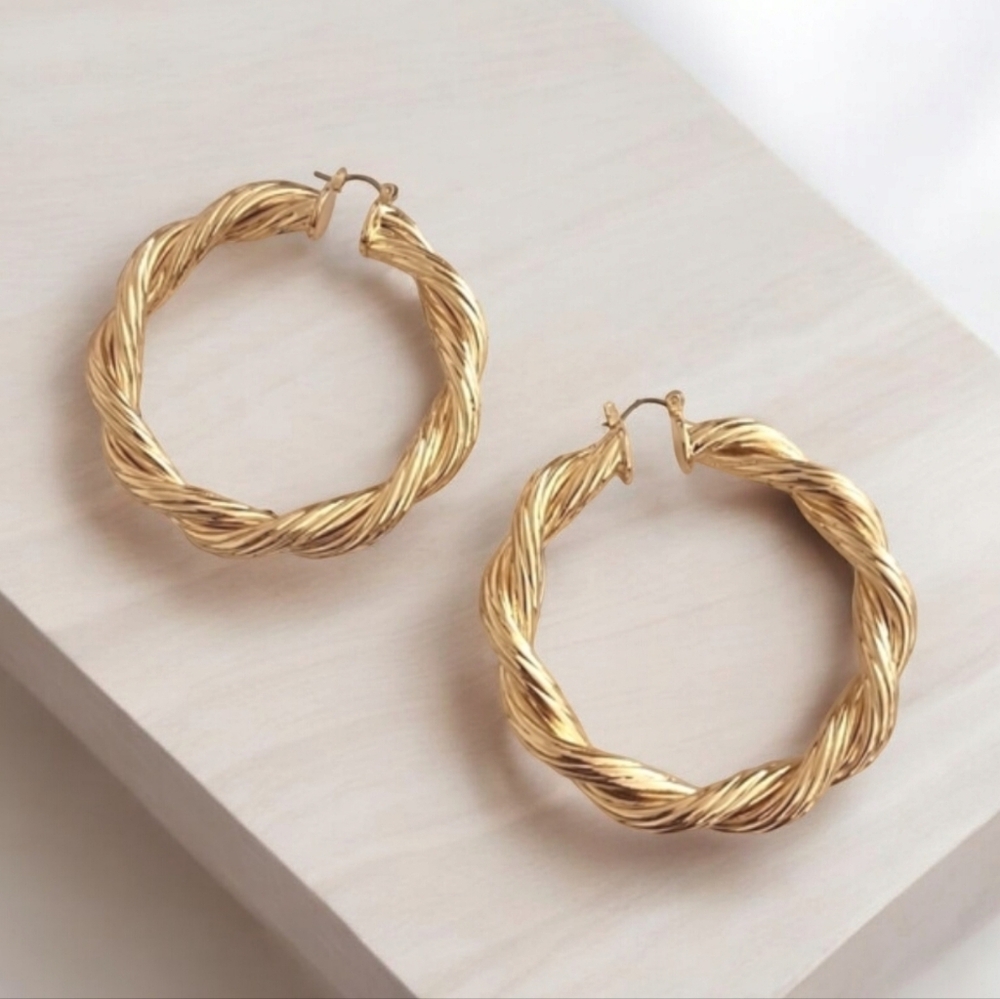 GOLD HOOP Earrings Twisted Chunky Thick Y2K Statement Hip Hop Hoops - Picture 3 of 16